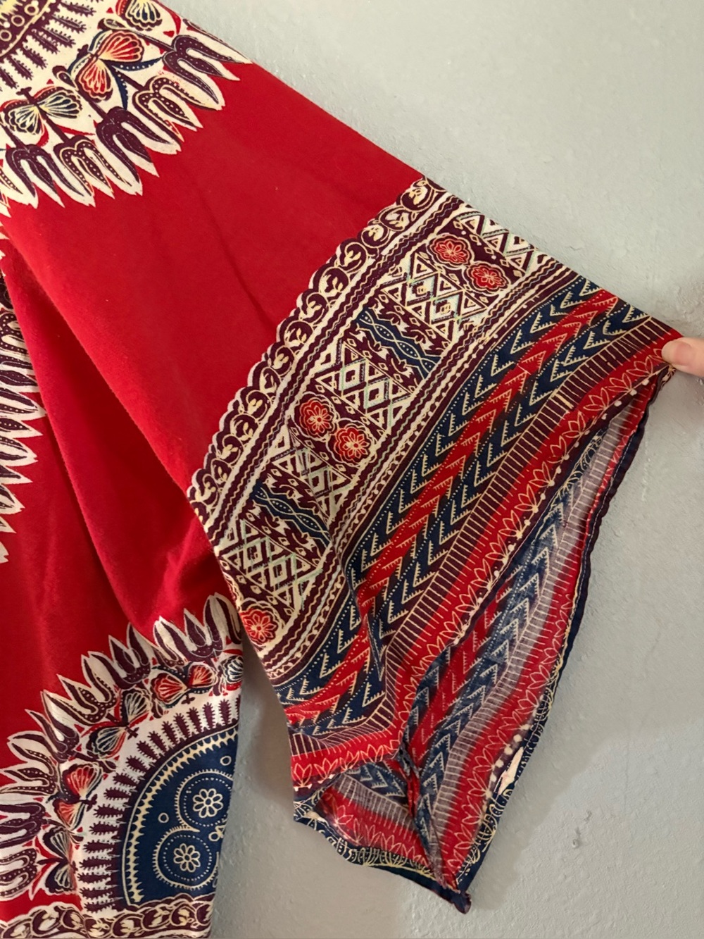 Vintage 1970s Dashiki Red Cotton Printed V-Neck Top w/ Angel Wing Sleeves - Picture 3 of 5